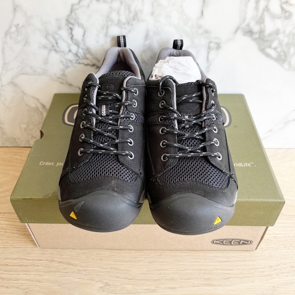 𝅺BNWT Men’s Keen Wichita Hiking shoe in Black/Drizzle - Picture 11 of 11